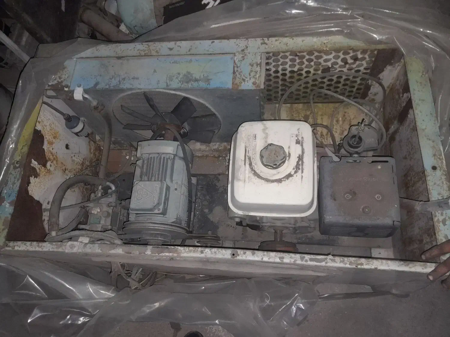 نیسان‌یخچالداردوزمانه‌|قطعات یدکی و لوازم جانبی|مشهد, استاد یوسفی (شهرک غرب)|دیوار