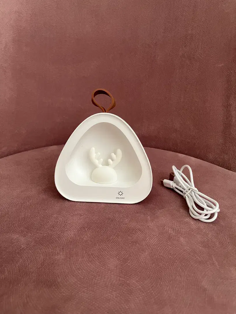 چراغ خواب خارجی آکبند|چراغ خواب و آباژور|تبریز, |دیوار