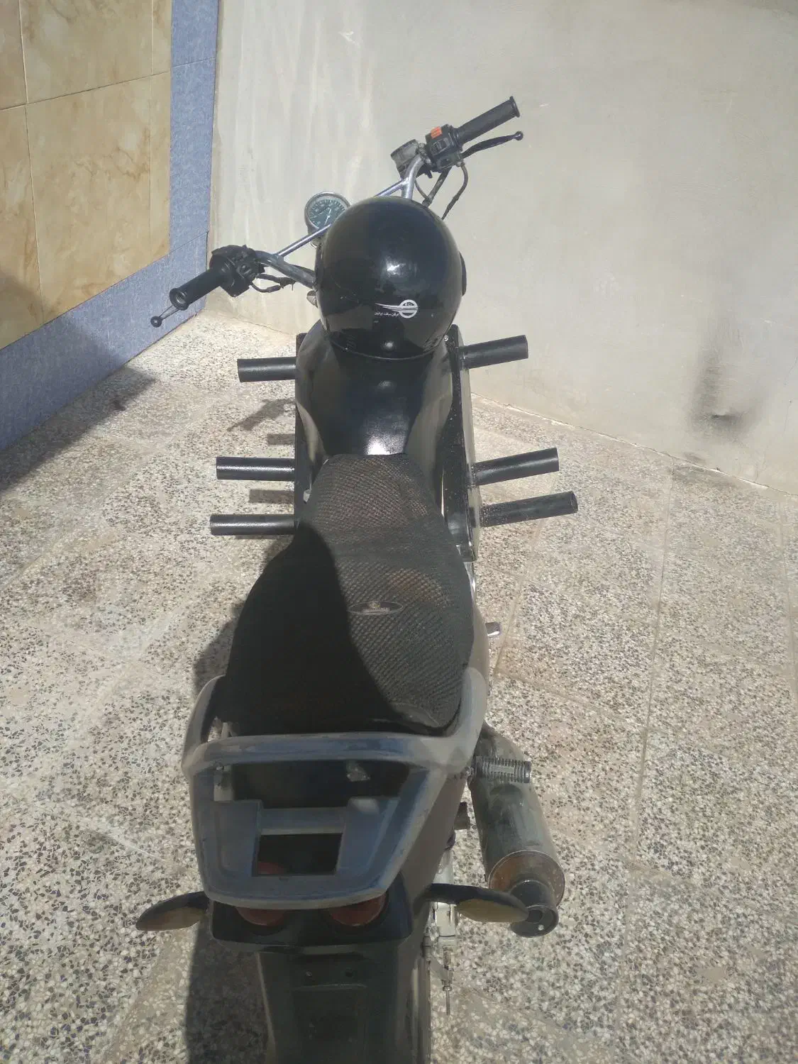 کیپس طرح سنگین|موتورسیکلت|زرند, |دیوار