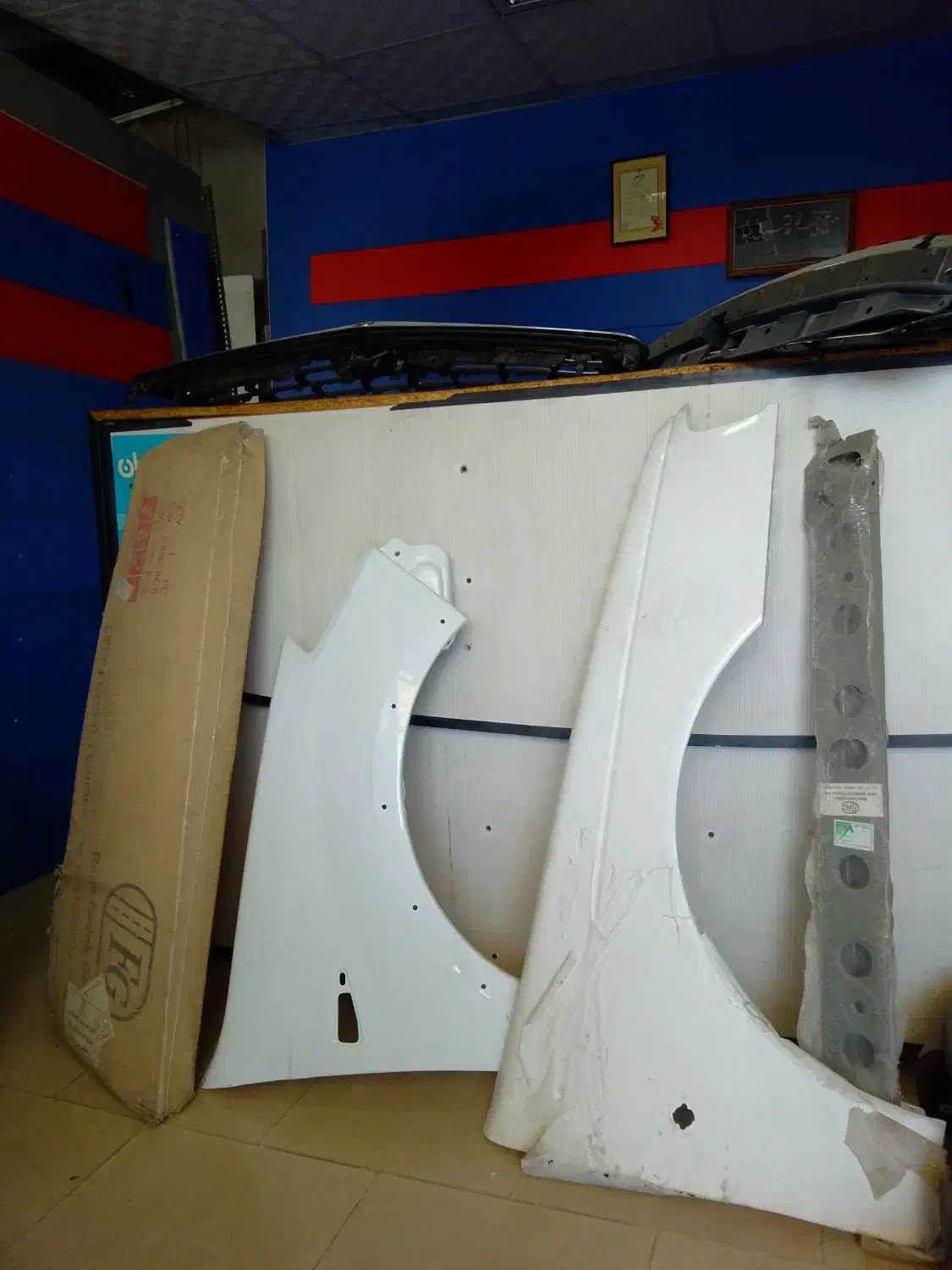 سپر ، گلگیر ، کاپوت ، چراغ|قطعات یدکی و لوازم جانبی|کرج, گلشهر|دیوار