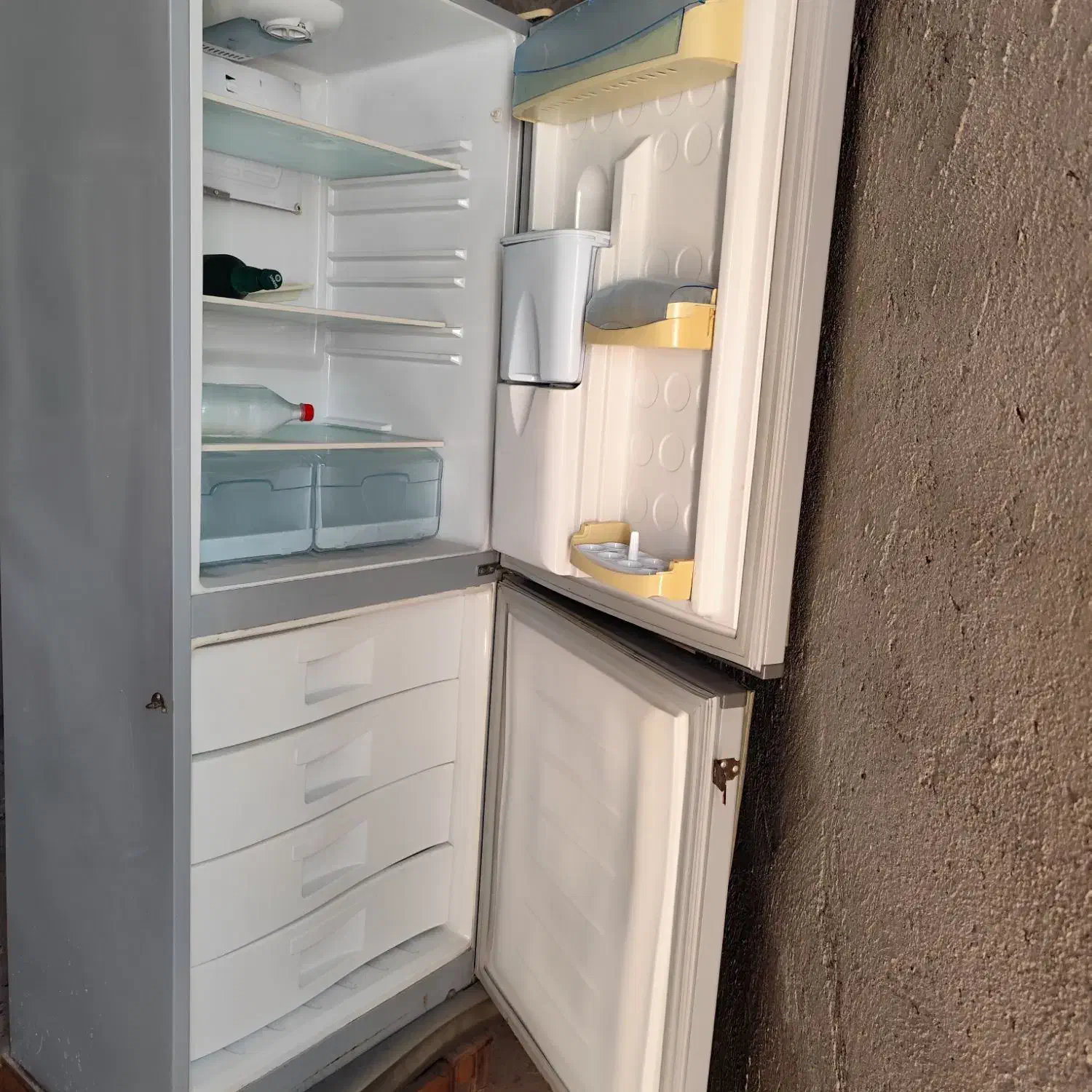 یخچال فروشی|یخچال و فریزر|میناب, |دیوار