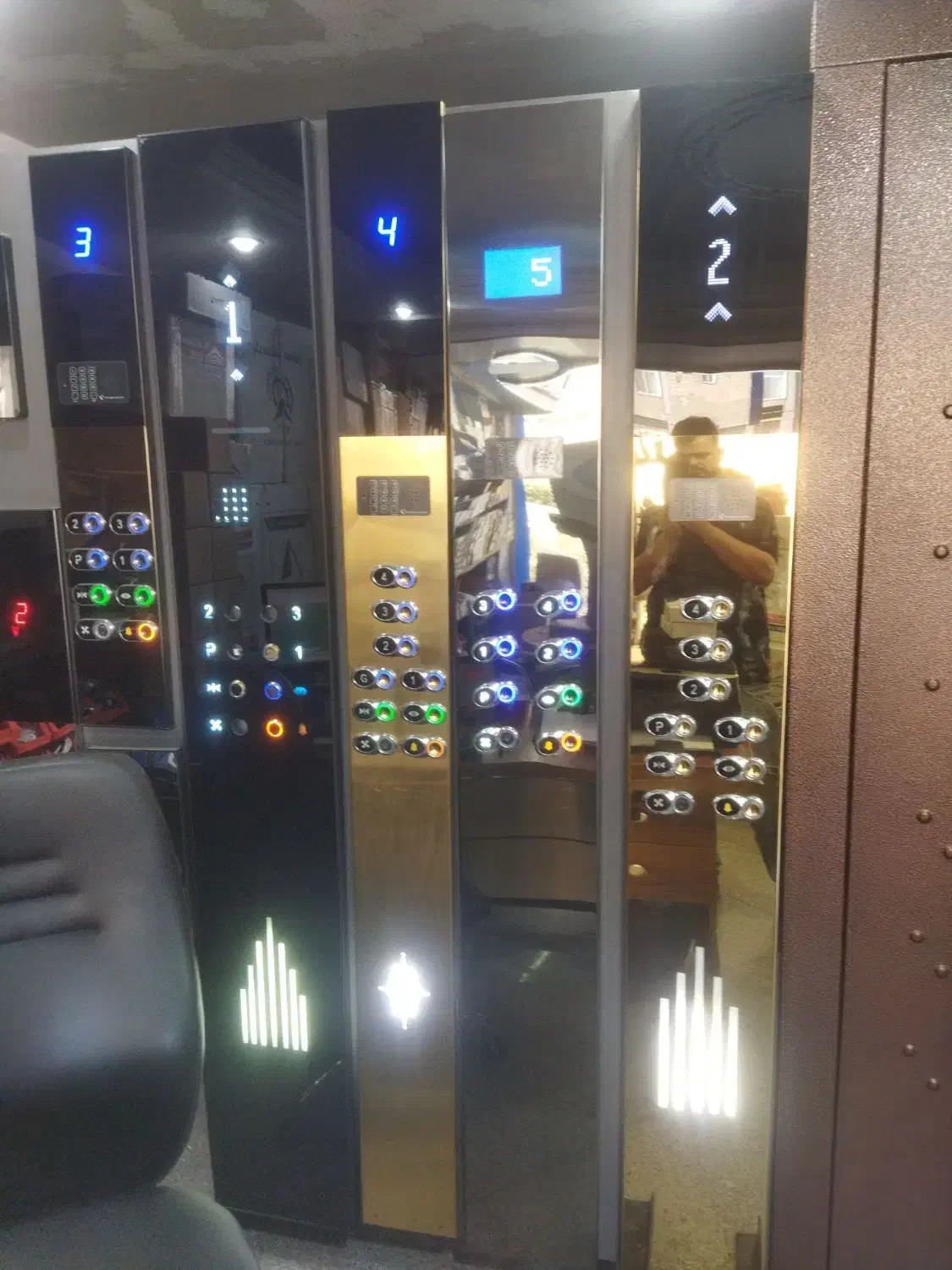 همکار اسانسوری|استخدام معماری، عمران و ساختمانی|کرج, گلشهر|دیوار