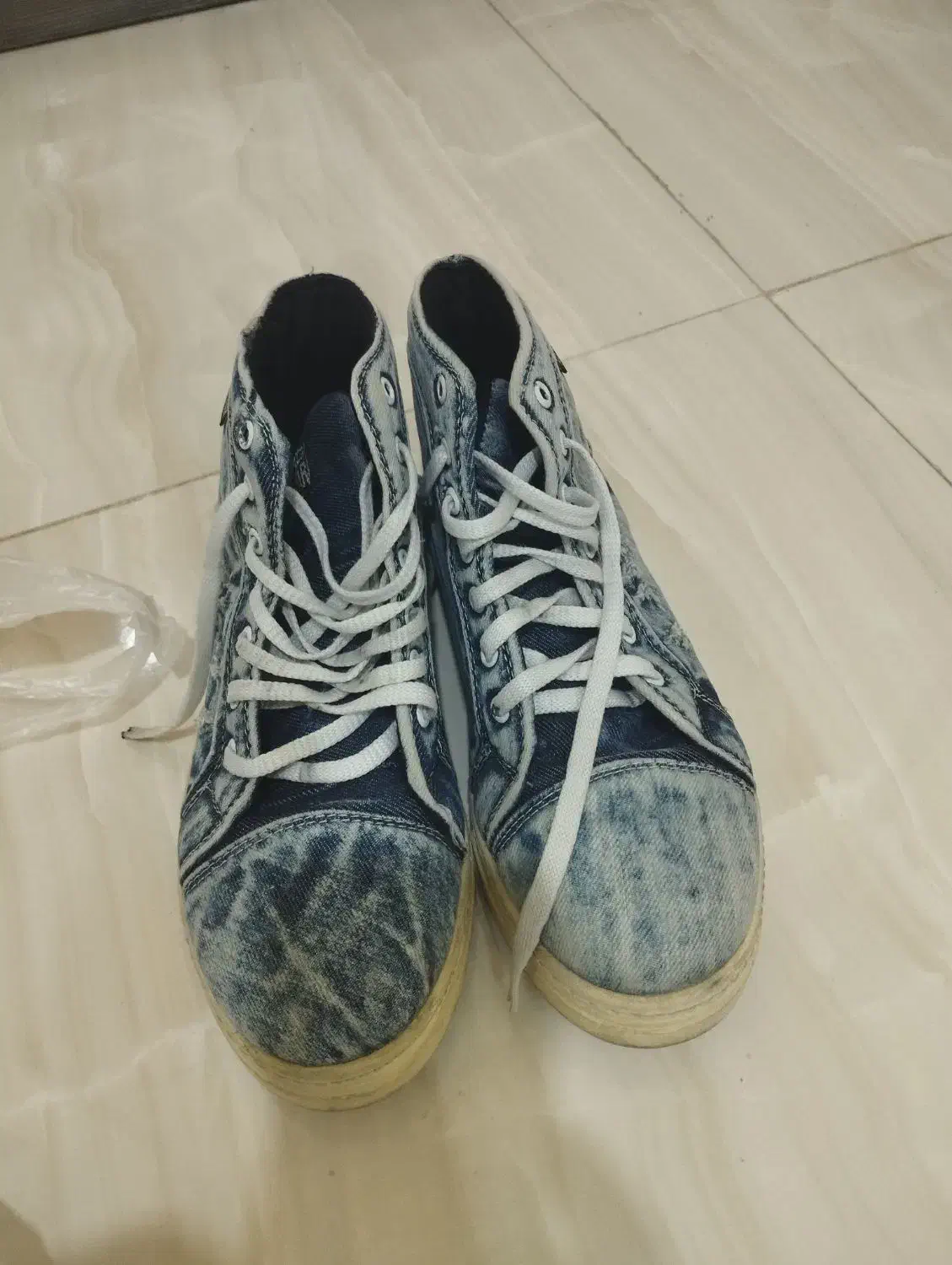 کفش لی سایز 37،38|کیف، کفش، کمربند|گلبهار, شهر جدید گلبهار|دیوار