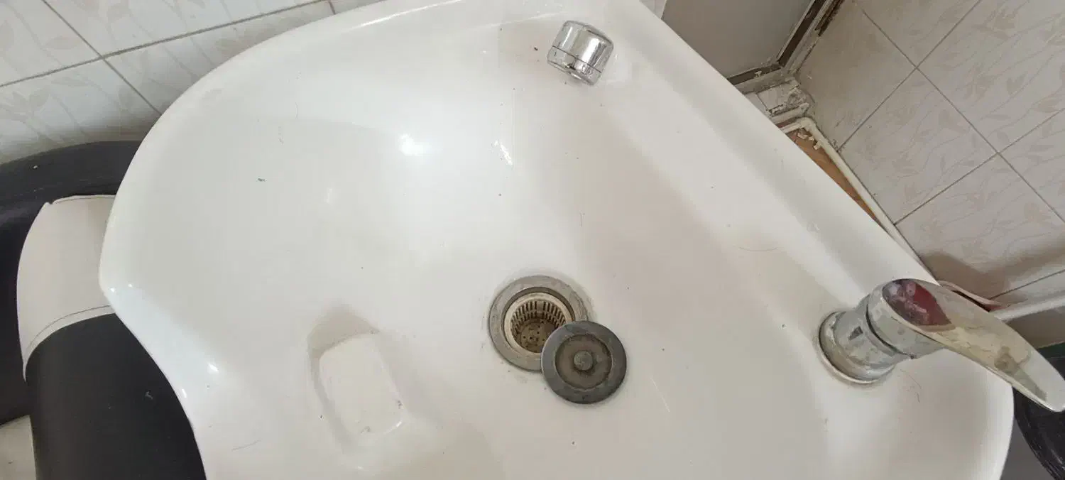 سرشور مبله وتخت تزریقات یااپلاسیون|آرایشگاه و سالن‌های زیبایی|مشهد, حجت|دیوار