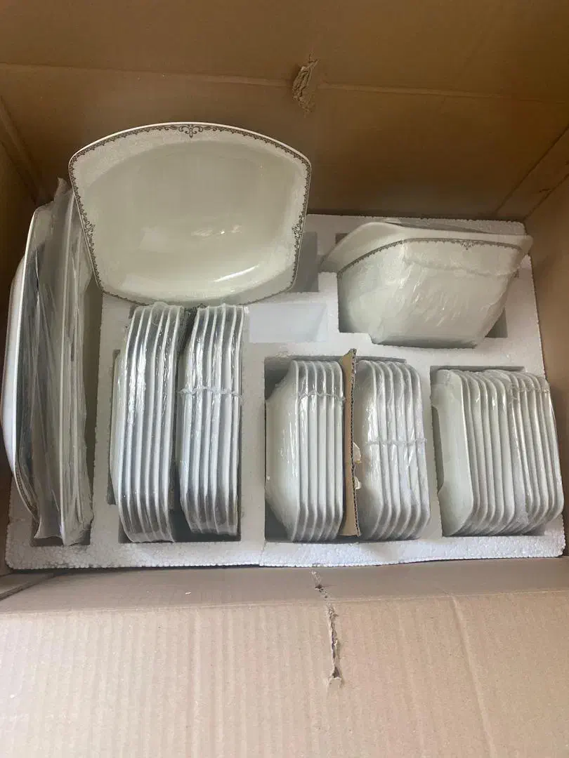 سرویس غذاخوری چینی استخوانی 12نفره|ظروف سرو و پذیرایی|لاهیجان, گلستان|دیوار