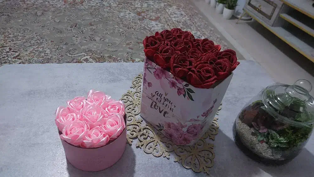 دسته گل روبانی زیبا|گل مصنوعی|شیراز, کوشک میدان|دیوار