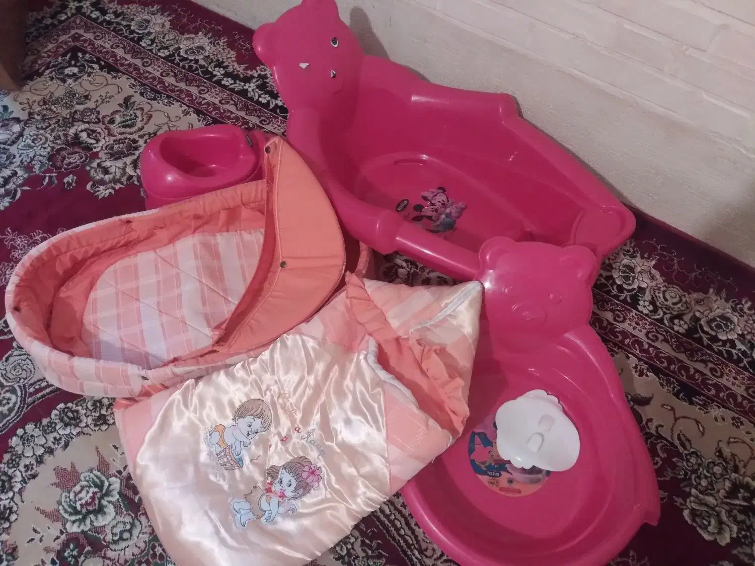 وسایل کودک|اسباب و اثاث بچه|شهرکرد, |دیوار