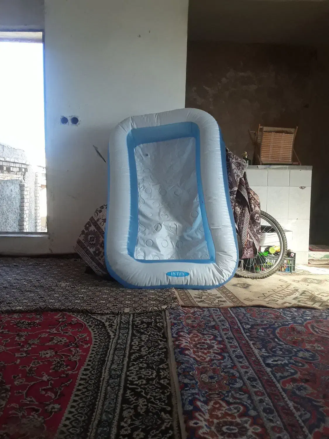 استخربادیشنابچهگانه|اسباببازی بچه|نهاوند, |دیوار