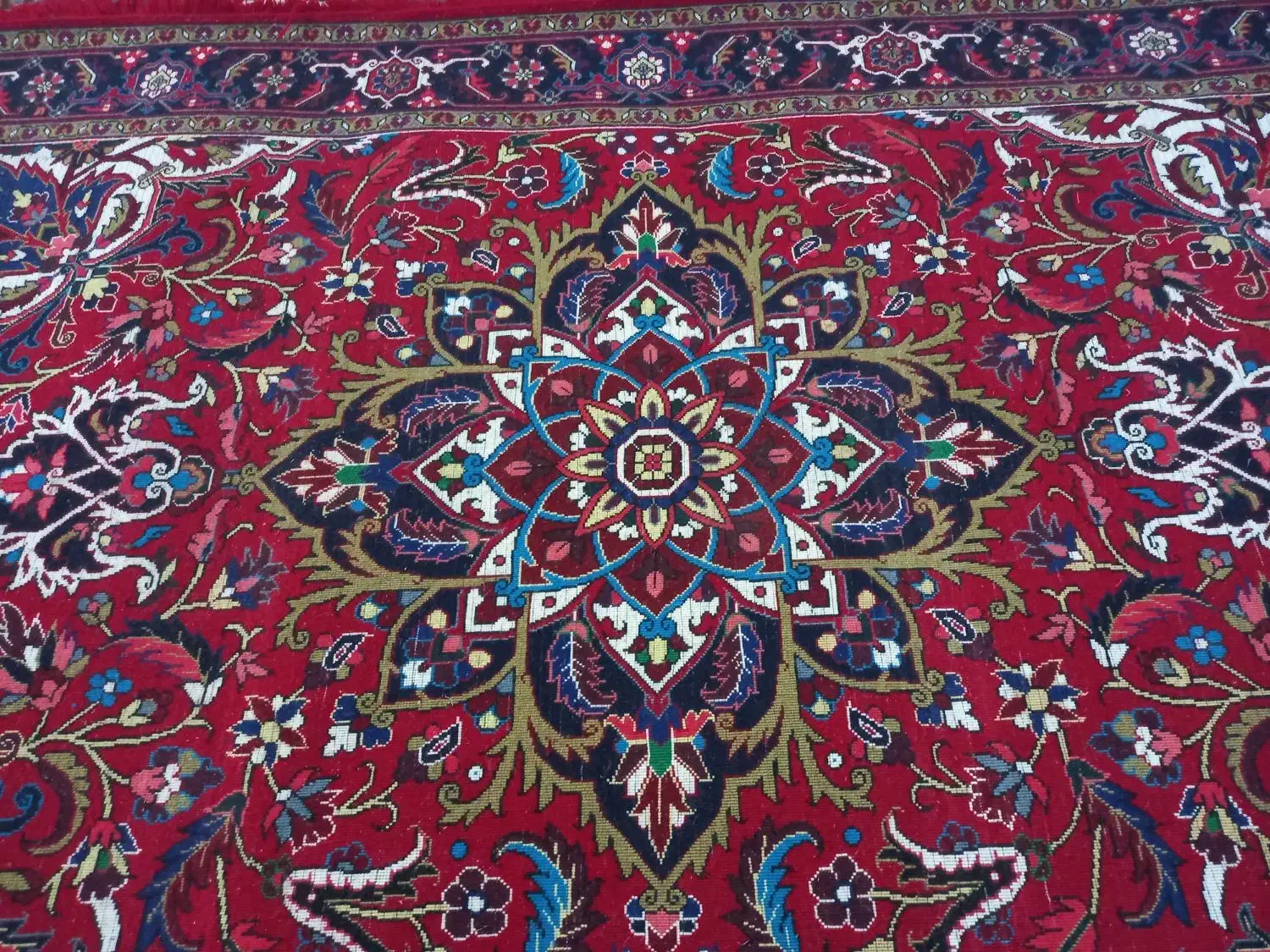 فرش دست باف|فرش|اهر, |دیوار