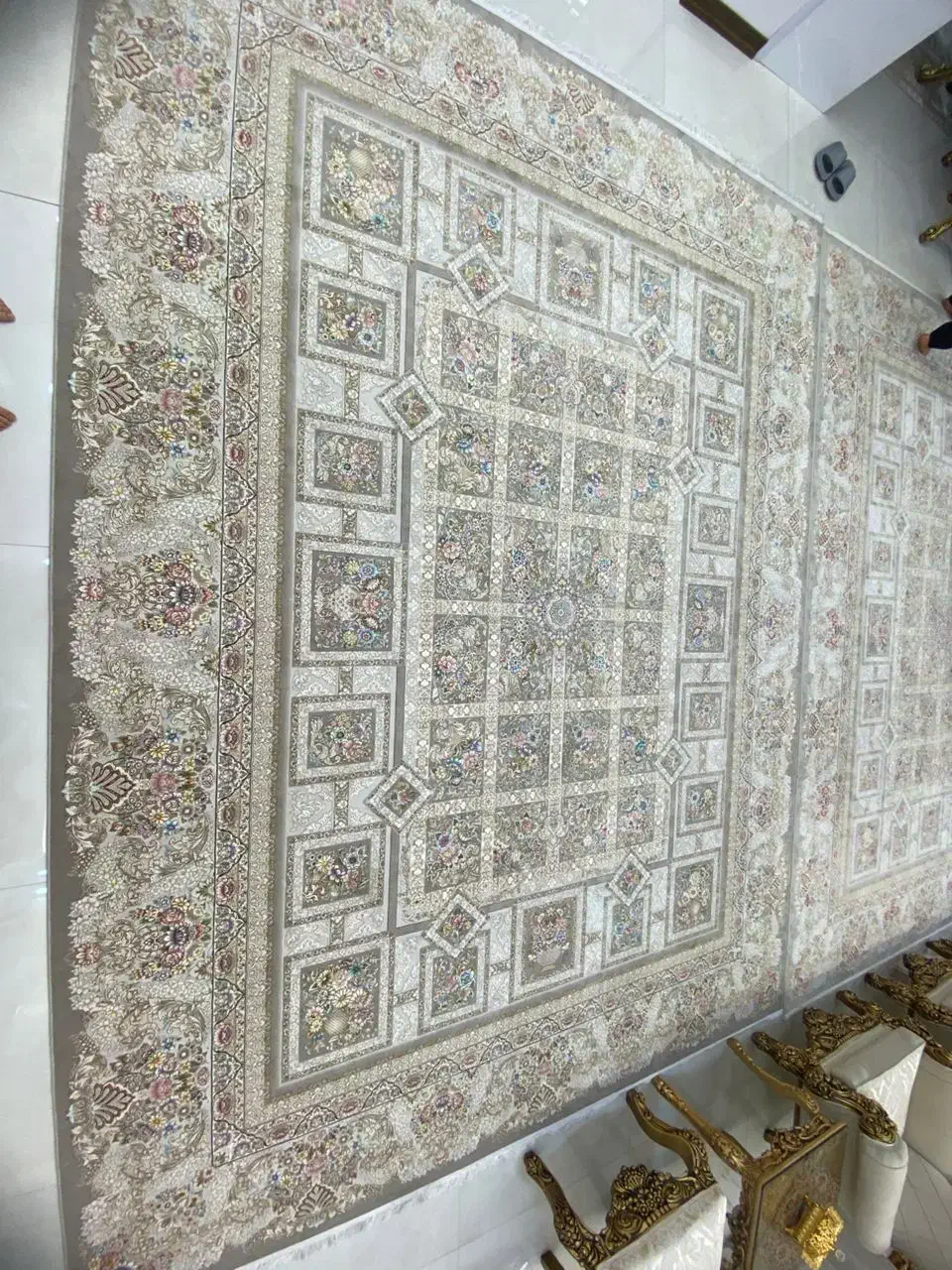 فرش ۱۲متری درحد نو نو|فرش|شهرکرد, |دیوار
