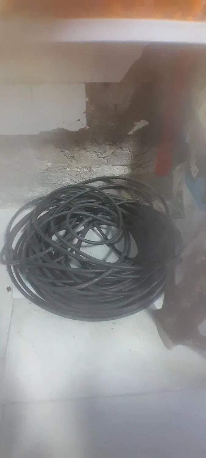 کابل برق|قطعات و لوازم جانبی رایانه|زاهدان, |دیوار