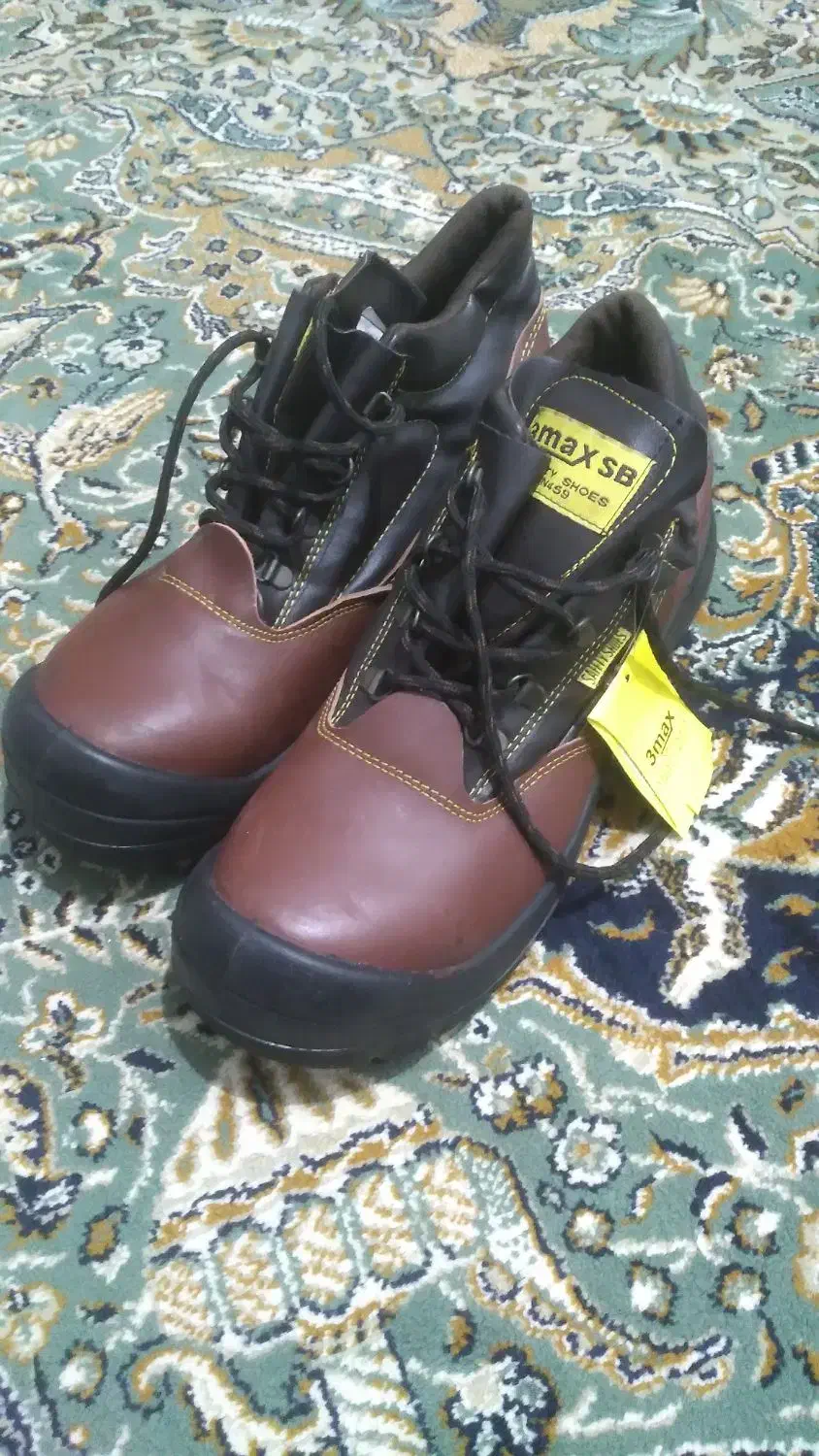 ادرس عیقلی کفش ایمنی سایز ۴۲|کیف، کفش، کمربند|گتوند, |دیوار