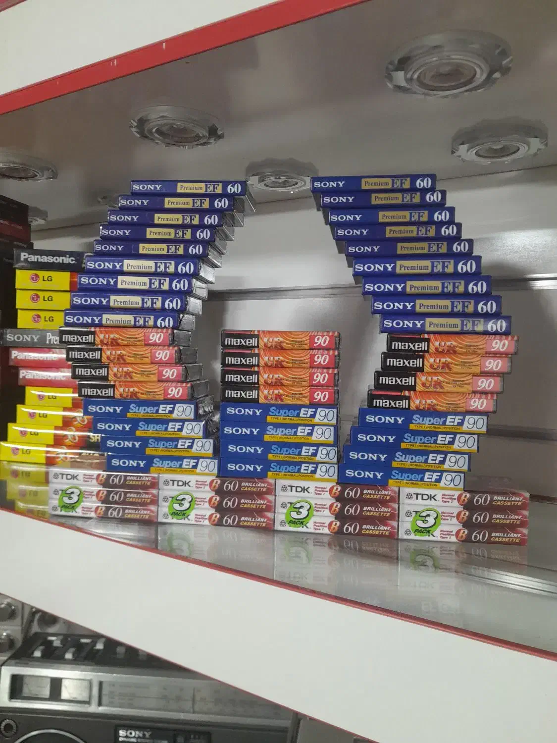 انواع نوار کاست و ویدئو و هندیکم|فیلم و موسیقی|اردبیل, |دیوار