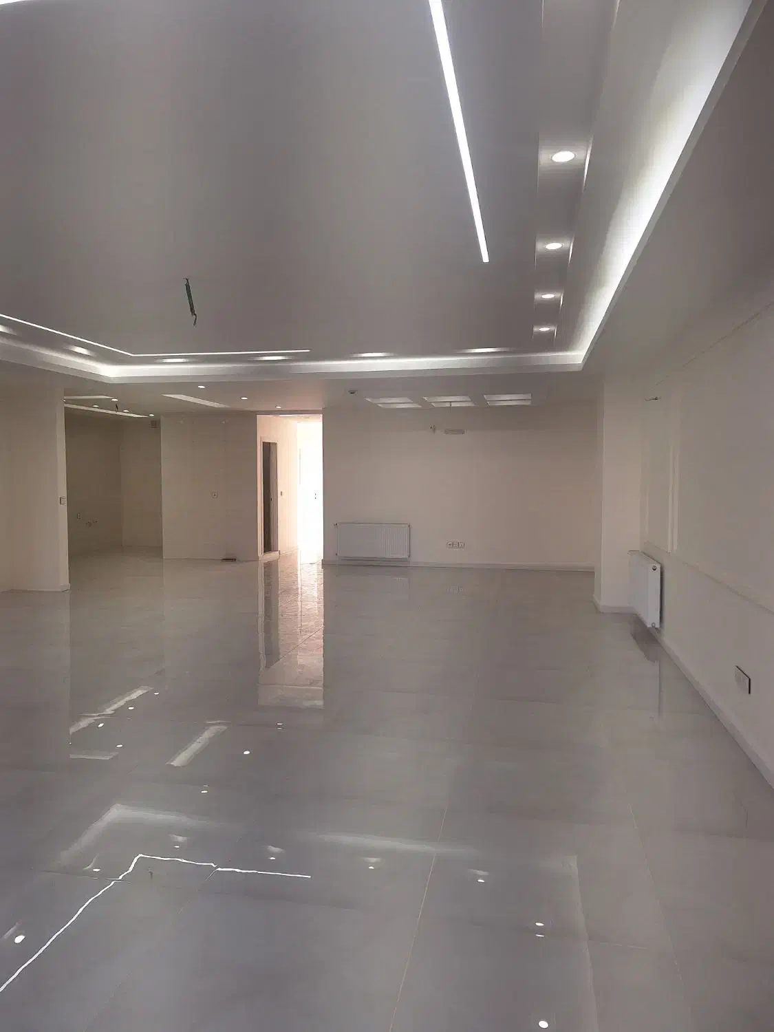 آپارتمان 178 متر وحیدیه جنوبی خشک|فروش آپارتمان|زنجان, |دیوار