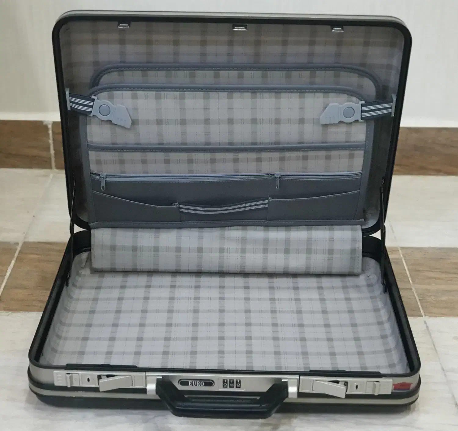 سامسونت کاملا نو|کیف، کفش، کمربند|دزفول, |دیوار