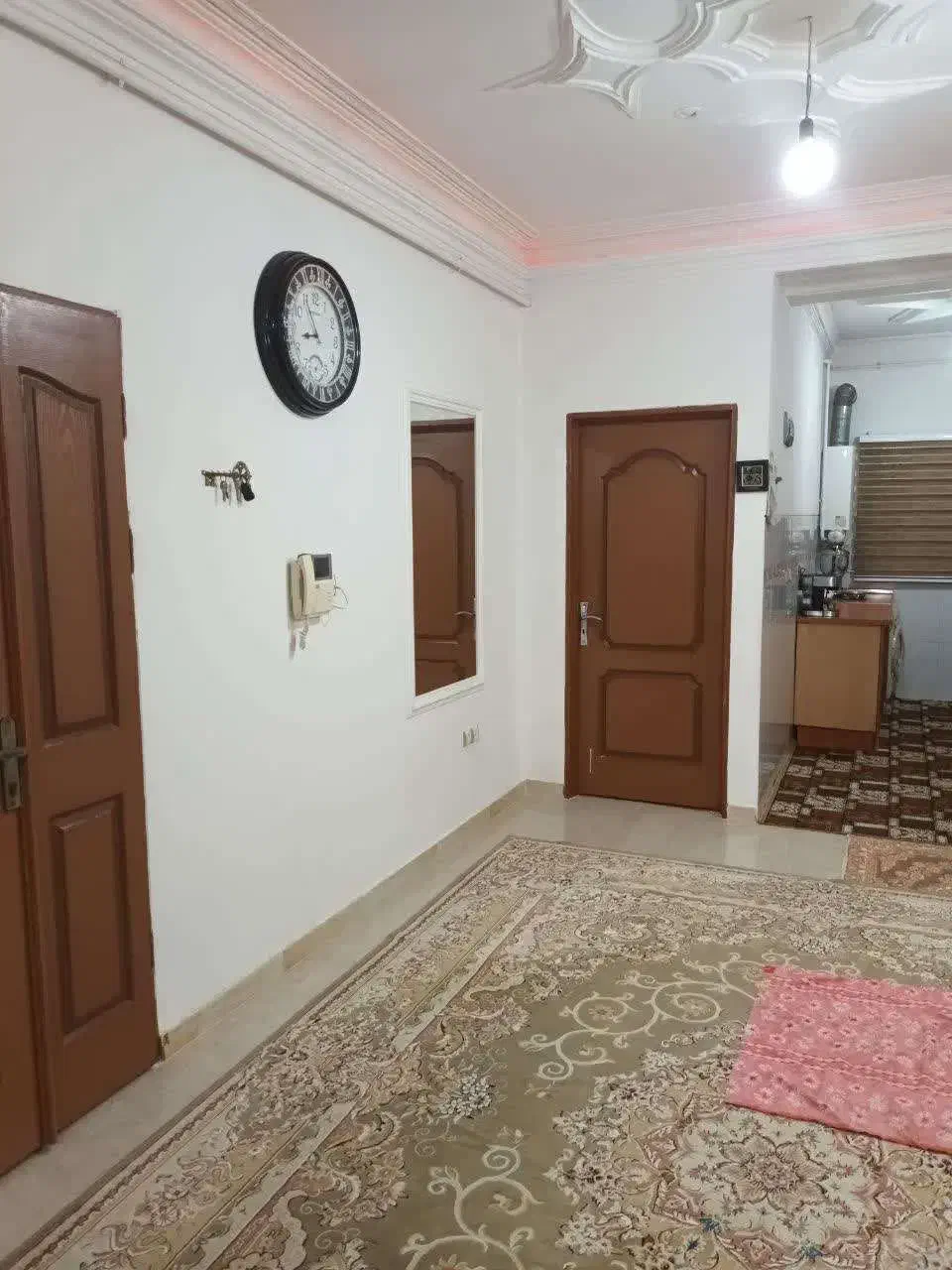 اجاره واحد لوکس و مستقل با پارکینگ|اجارهٔ آپارتمان|رشت, باهنر|دیوار