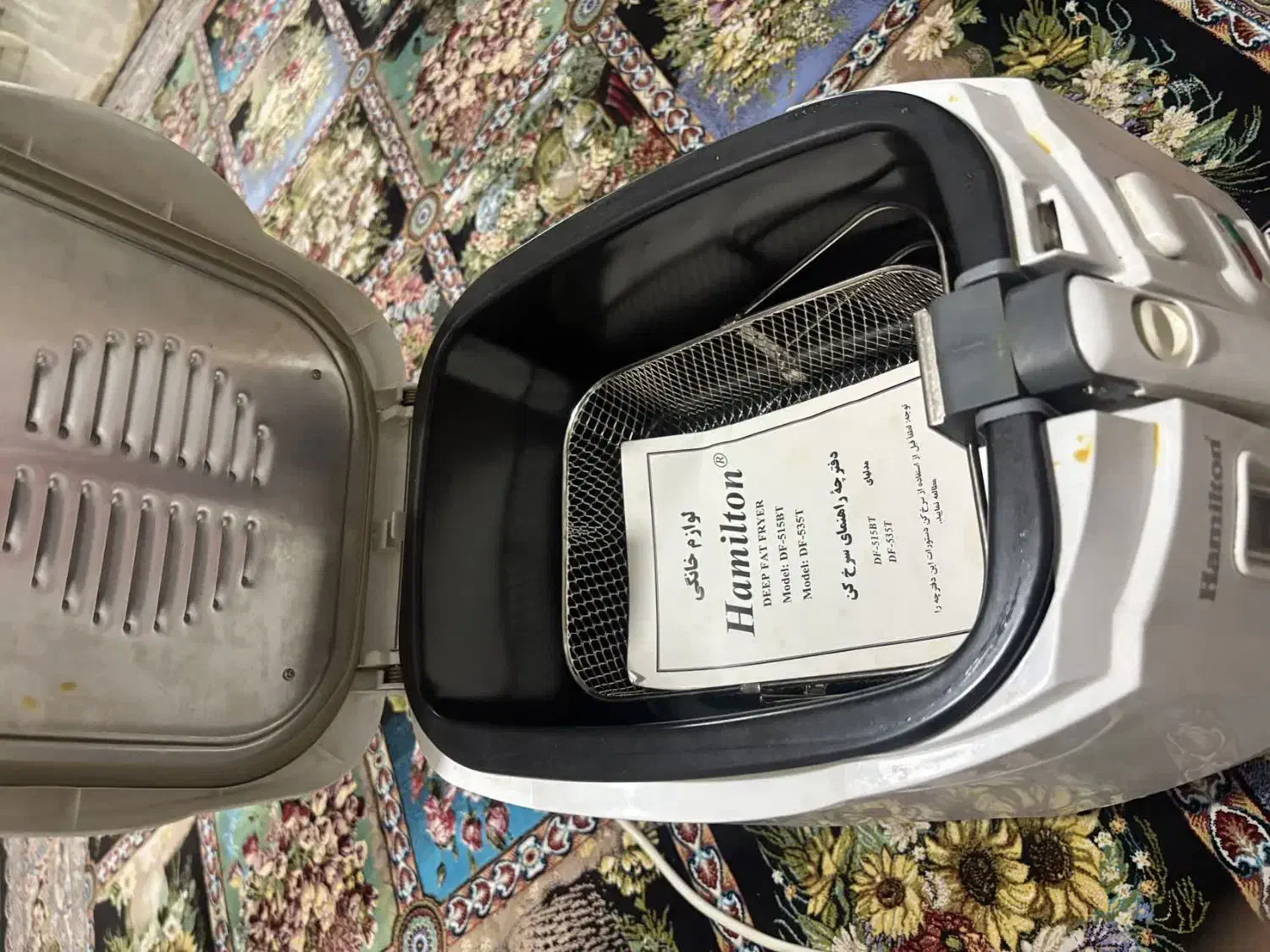 صندلی فلزی .چرخ گوشت و سرخ کن همیلتون|ظروف پخت‌وپز|مشهد, جانباز|دیوار