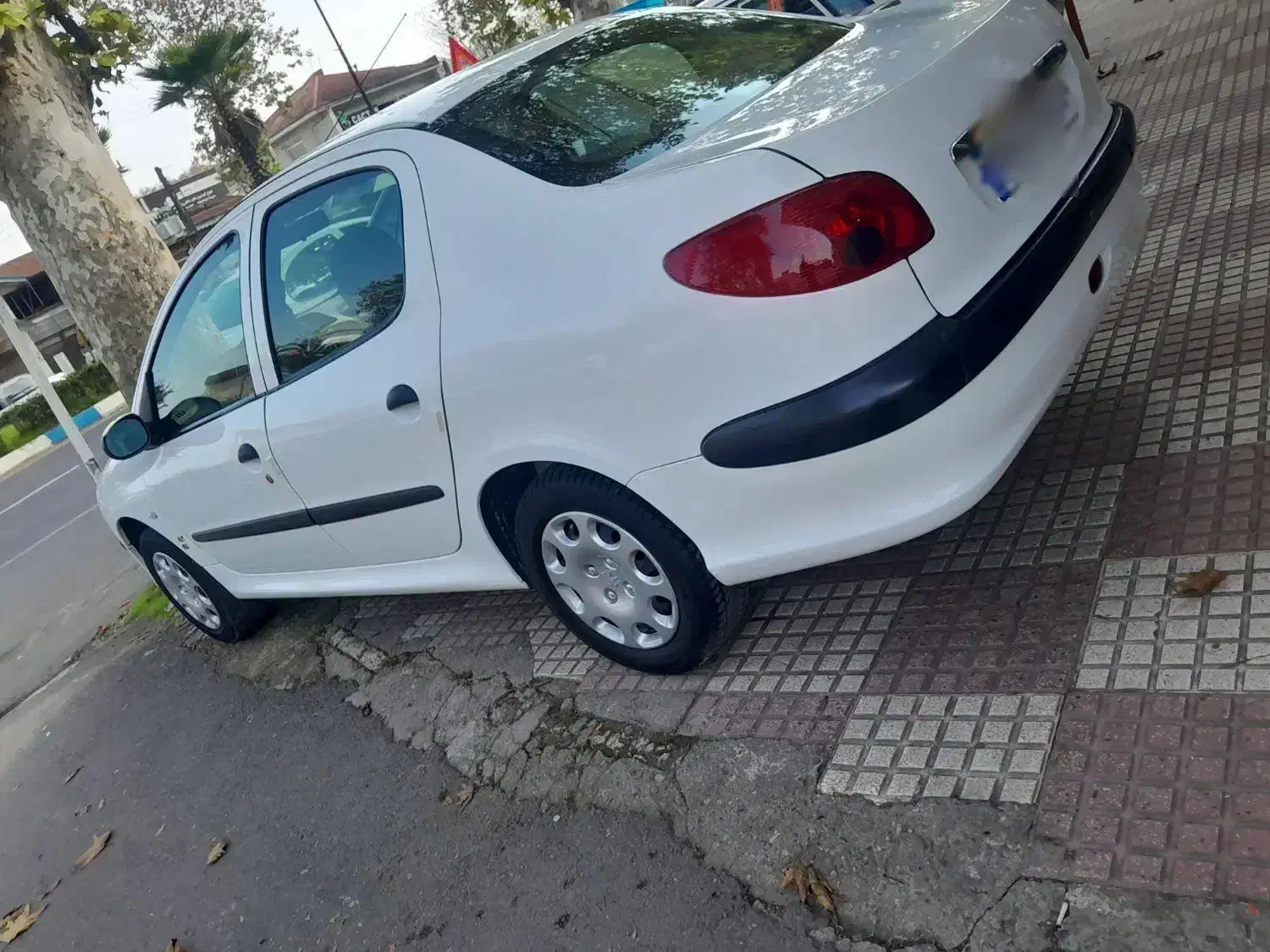 پژو ۲۰۶ اس دی وی ۸|خودرو سواری و وانت|فومن, |دیوار