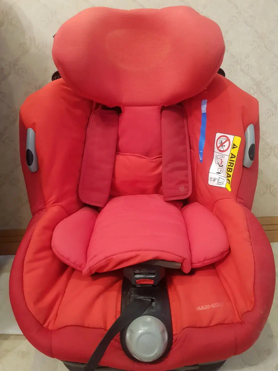 صندلی ماشین برند مکسی کوزی|تخت و صندلی بچه|تهران, صادقیه|دیوار