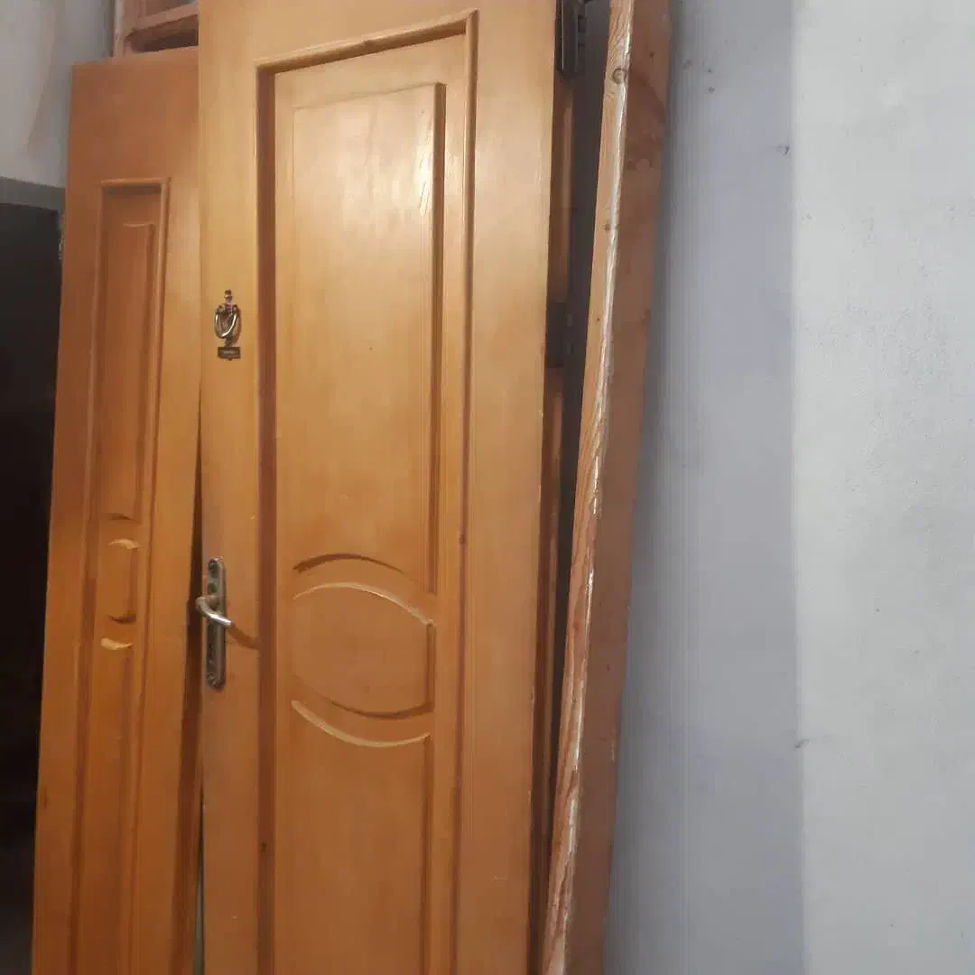 در ورودی و کتیبه پرده|مصالح و تجهیزات ساختمان|رشت, پاستوریزه|دیوار