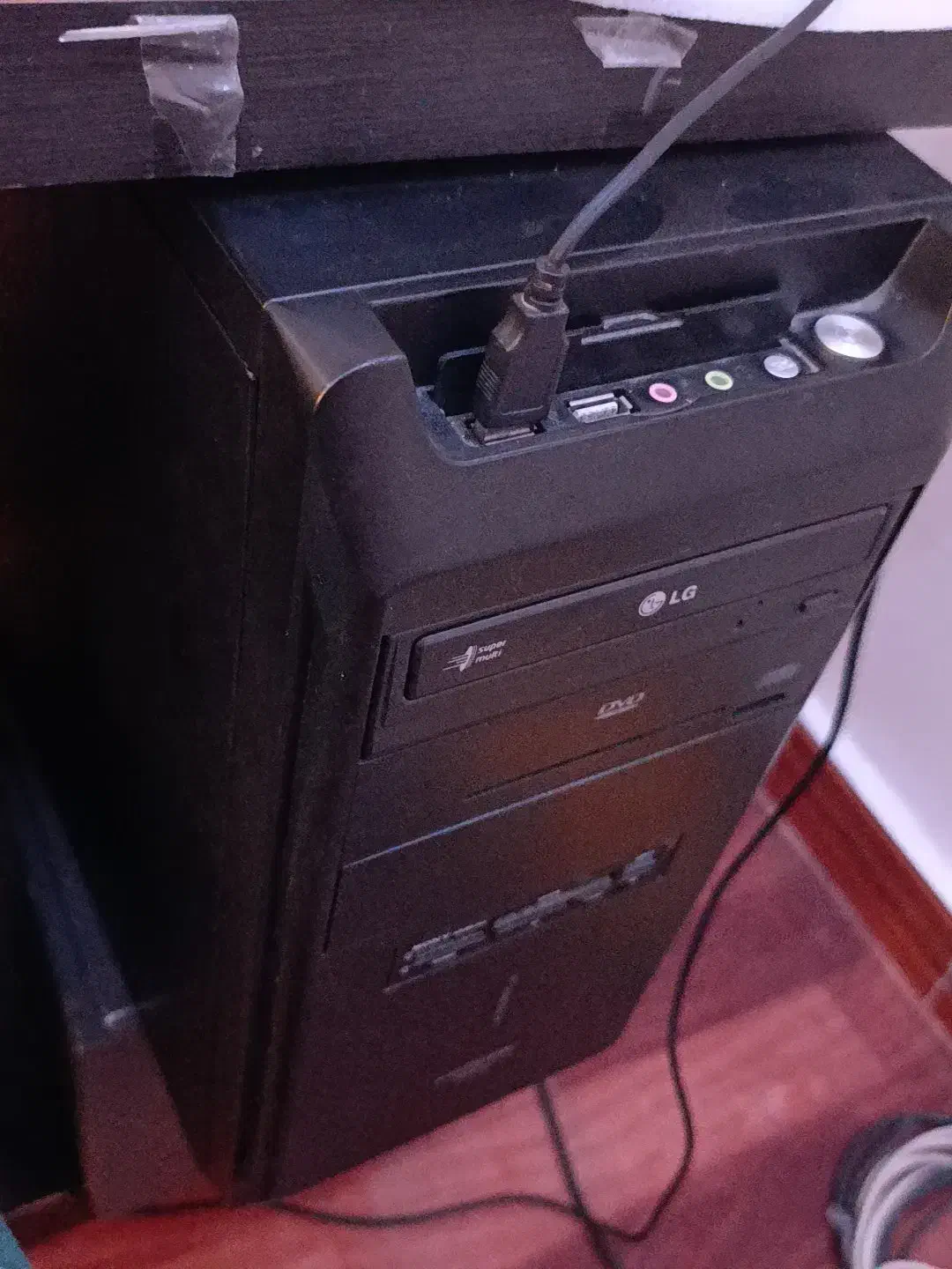 کیس گیمینگ قویRX580 24GB RAMSSD درحدنووفوری فروشی|رایانه رومیزی|شیراز, بالا کفت|دیوار