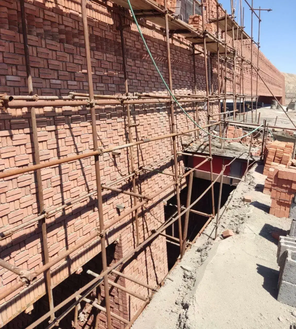 اجرای انواع آجرنما|خدمات پیشه و مهارت|سیرجان, |دیوار