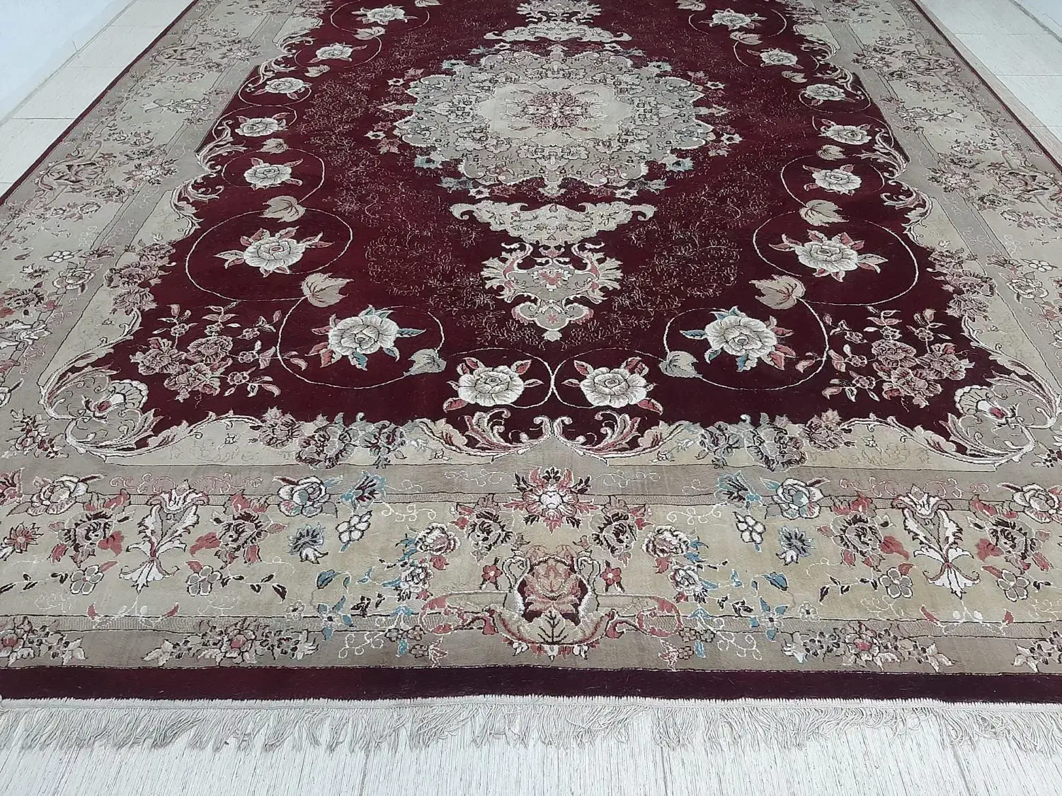 فرش ۳در ۴ در حد نو|فرش|کرمان, |دیوار