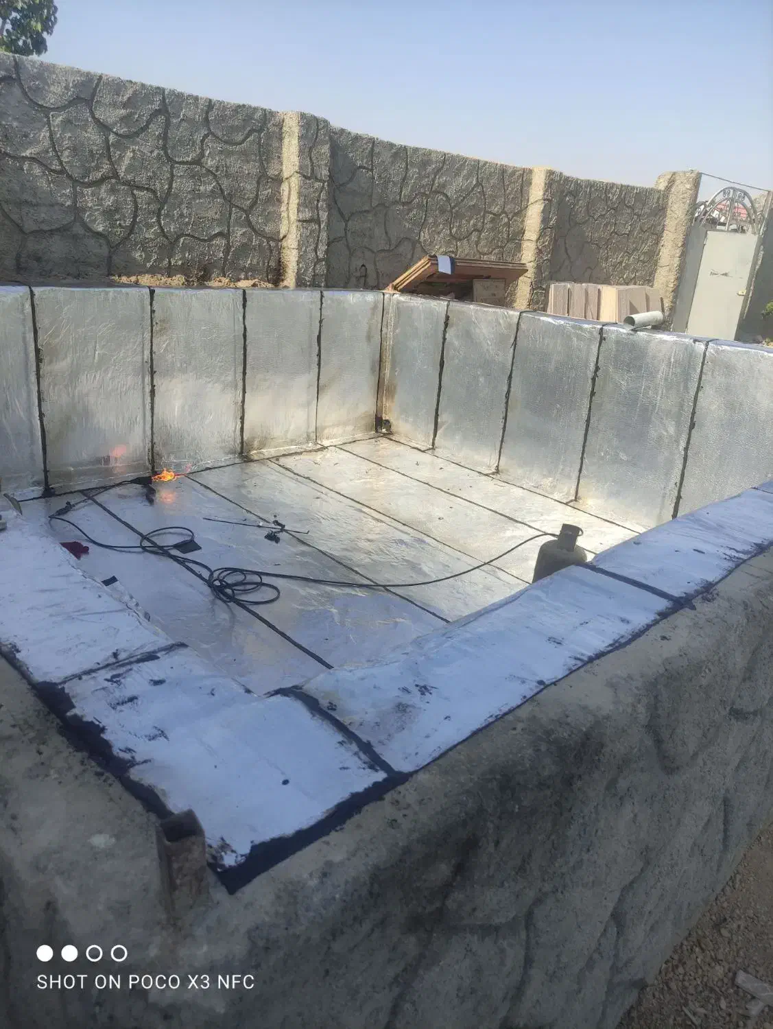 اجرای ایزوگام ،اسفالت، زیرسازی،لکه گیری تعمیر|خدمات پیشه و مهارت|اصفهان, اندوان|دیوار