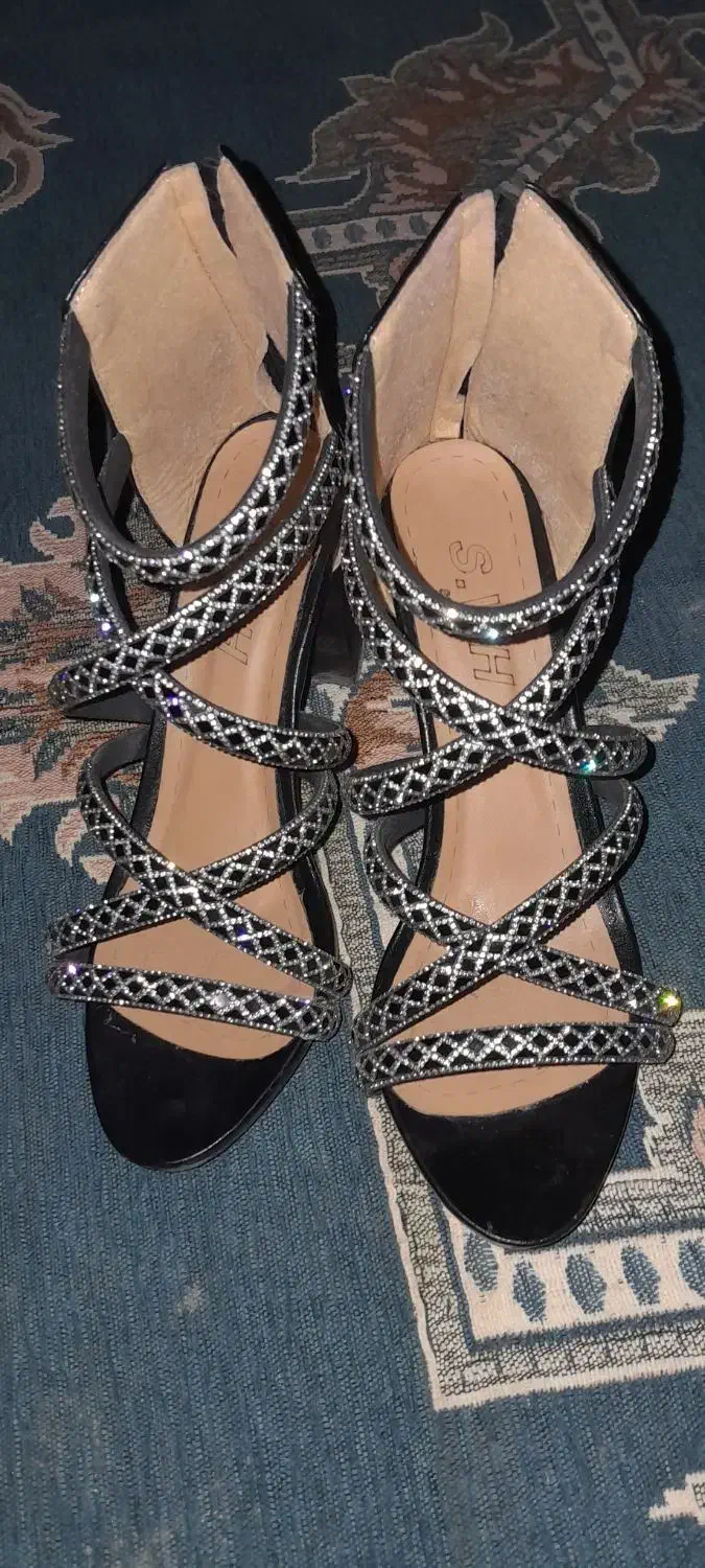 کفش زنونه مفت|کیف، کفش، کمربند|بجنورد, |دیوار