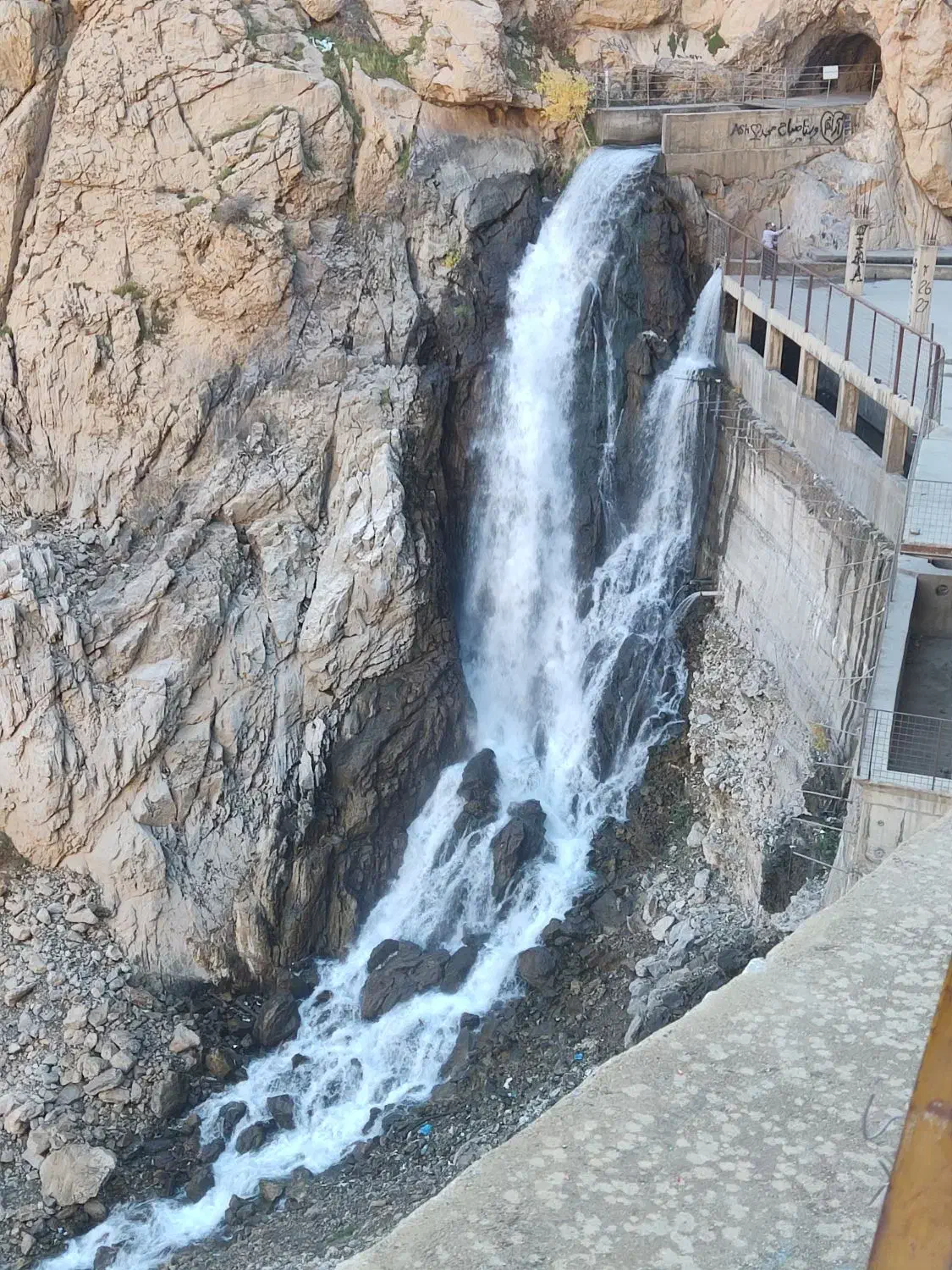 مجردی|فعالیت داوطلبانه|حسین آباد, |دیوار