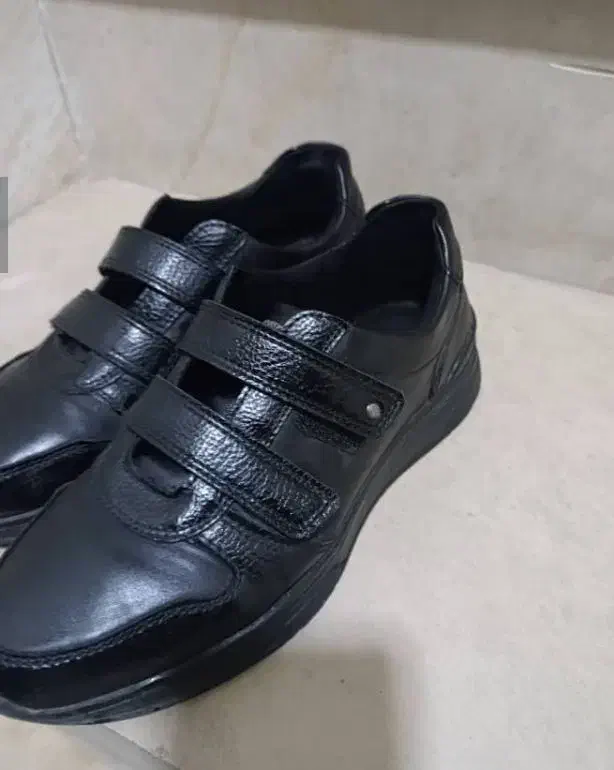 کفش 37و نیم|کیف، کفش، کمربند|محمدشهر, همایون ویلا|دیوار