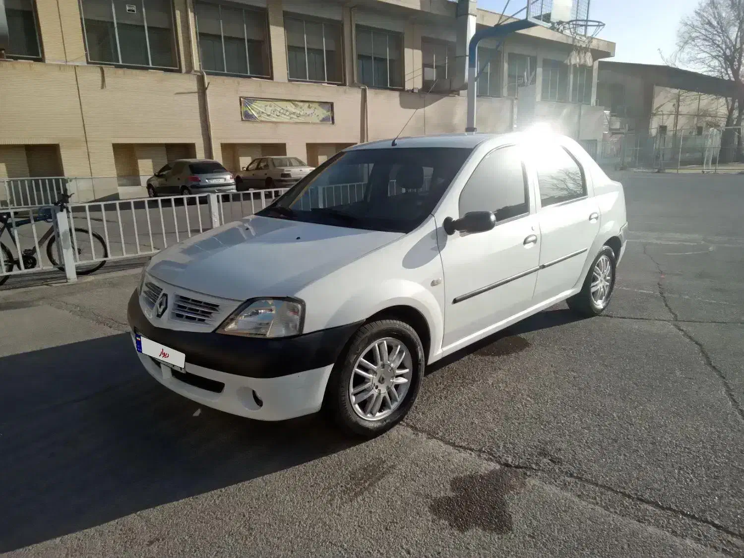 ال 90 E2 فول سفید مدل 91 بسیار تمیز|خودرو سواری و وانت|اصفهان, رکن الدوله شرقی|دیوار