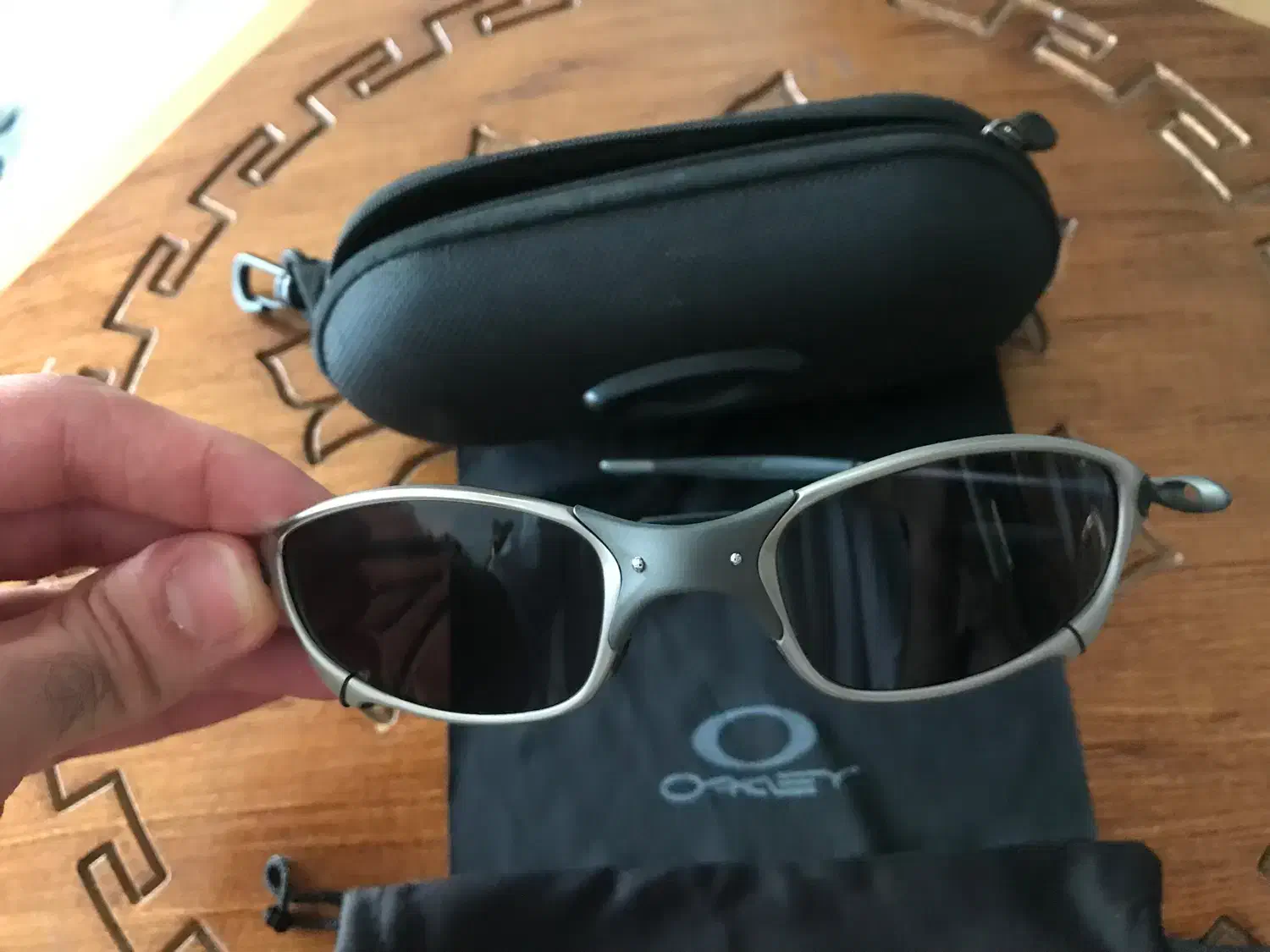 عینک دودی اوکلی Oakly به همراه متعلقات|زیورآلات و اکسسوری|هشتگرد, فاز ۷ مهستان|دیوار