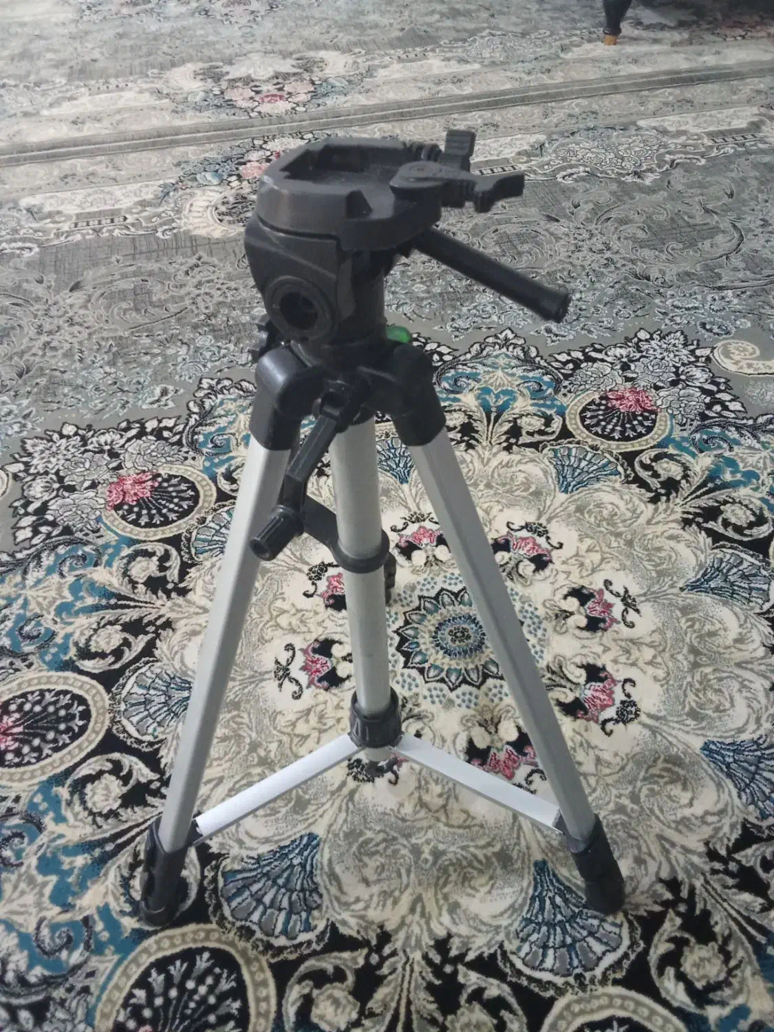 سه پایه دوربین|دوربین عکاسی و فیلم‌برداری|قم, نیروگاه|دیوار