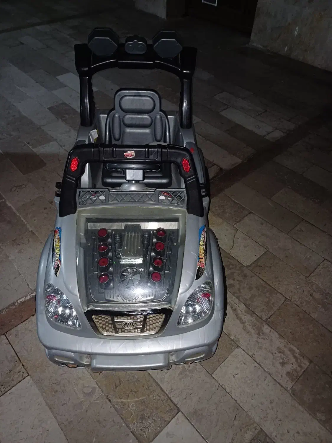 ماشین شارژی کنترلی ۲متوره|اسباب‌بازی بچه|گرگان, |دیوار