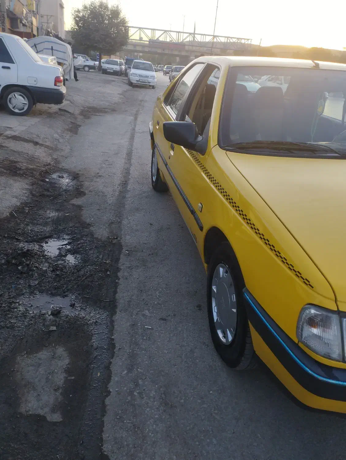 تاکسی درحد صفر|خودرو سواری و وانت|کرمانشاه, |دیوار