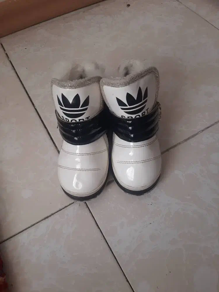 پوتین بچه گانه|کفش و لباس بچه|تبریز, |دیوار