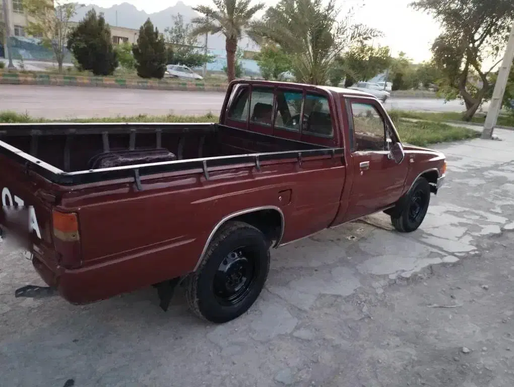 تویوتا|خودرو سواری و وانت|خاش, |دیوار