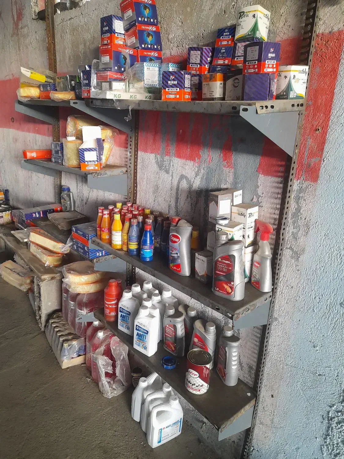 کلیه وسایل تعویض روغن فروشی قیمت مناسب|ماشین‌آلات صنعتی|بیجار, |دیوار