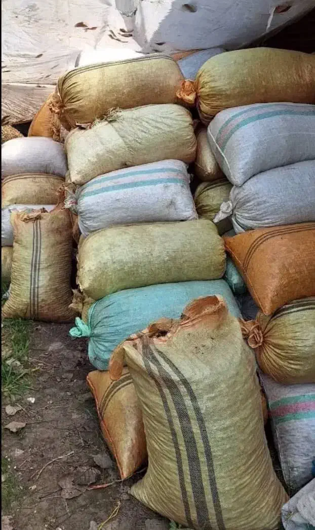 پوست بادام زمینی|عمده‌فروشی|آستانه اشرفیه, |دیوار