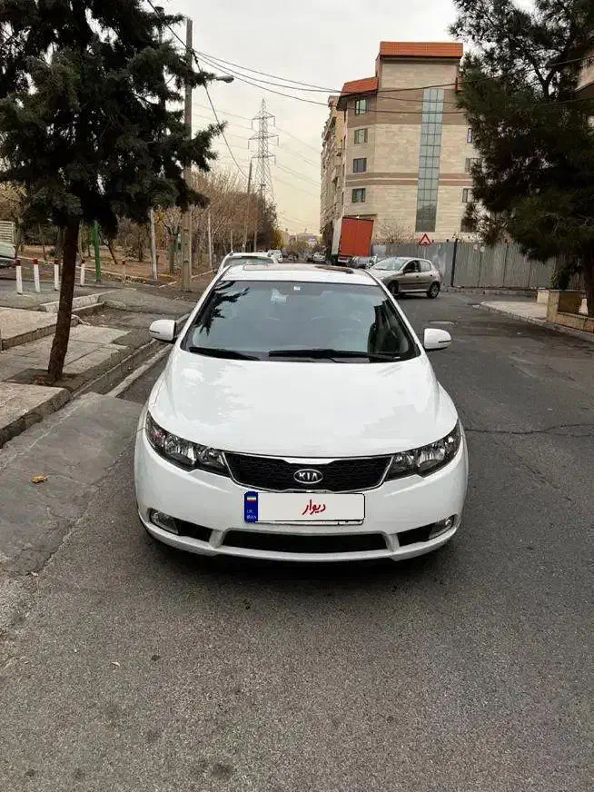 سراتو آپشنال اتومات ۹۷ بدون رنگ در حد|خودرو سواری و وانت|تهران, شهران شمالی|دیوار