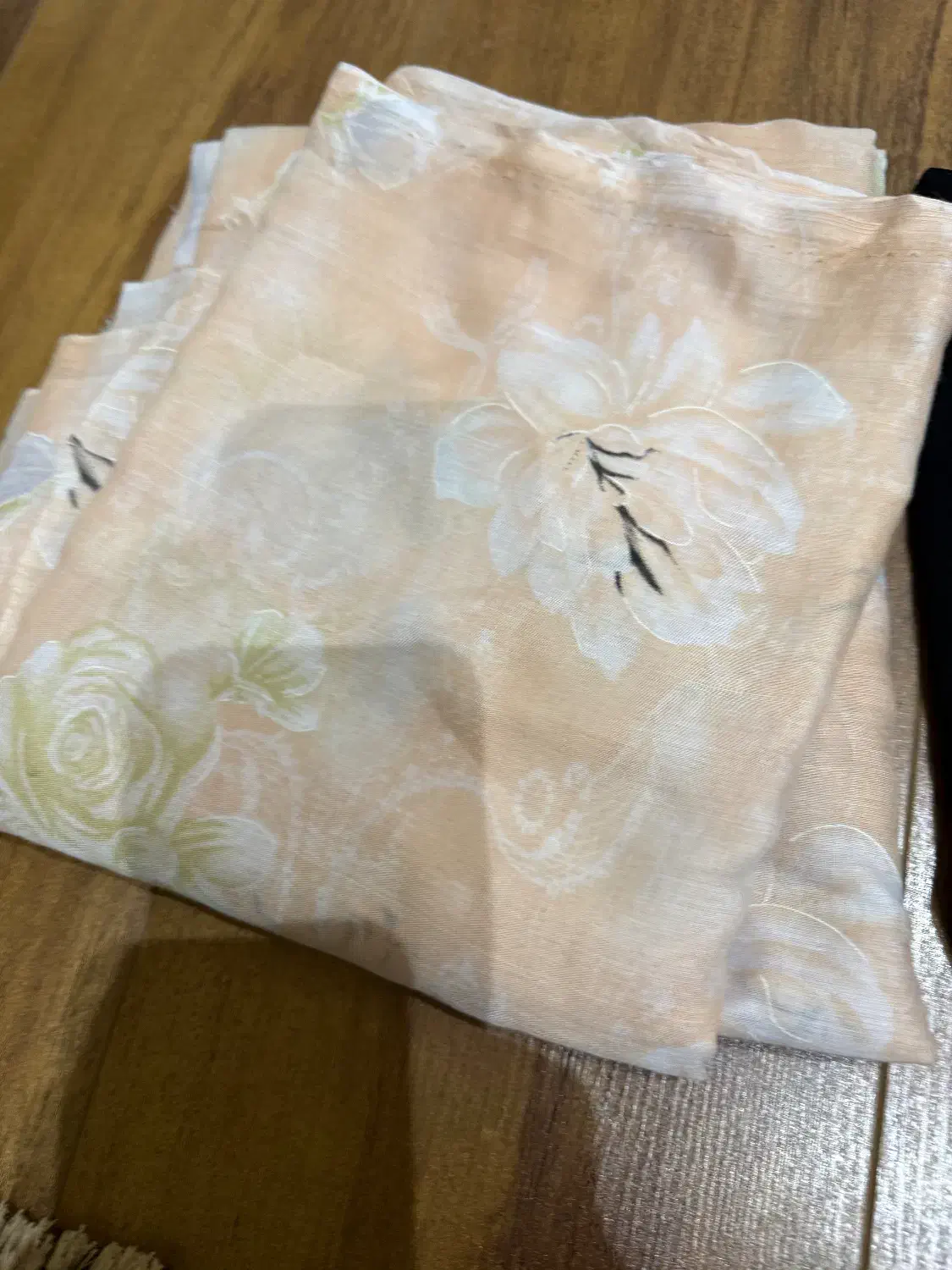 چادر شب|لباس|تبریز, |دیوار