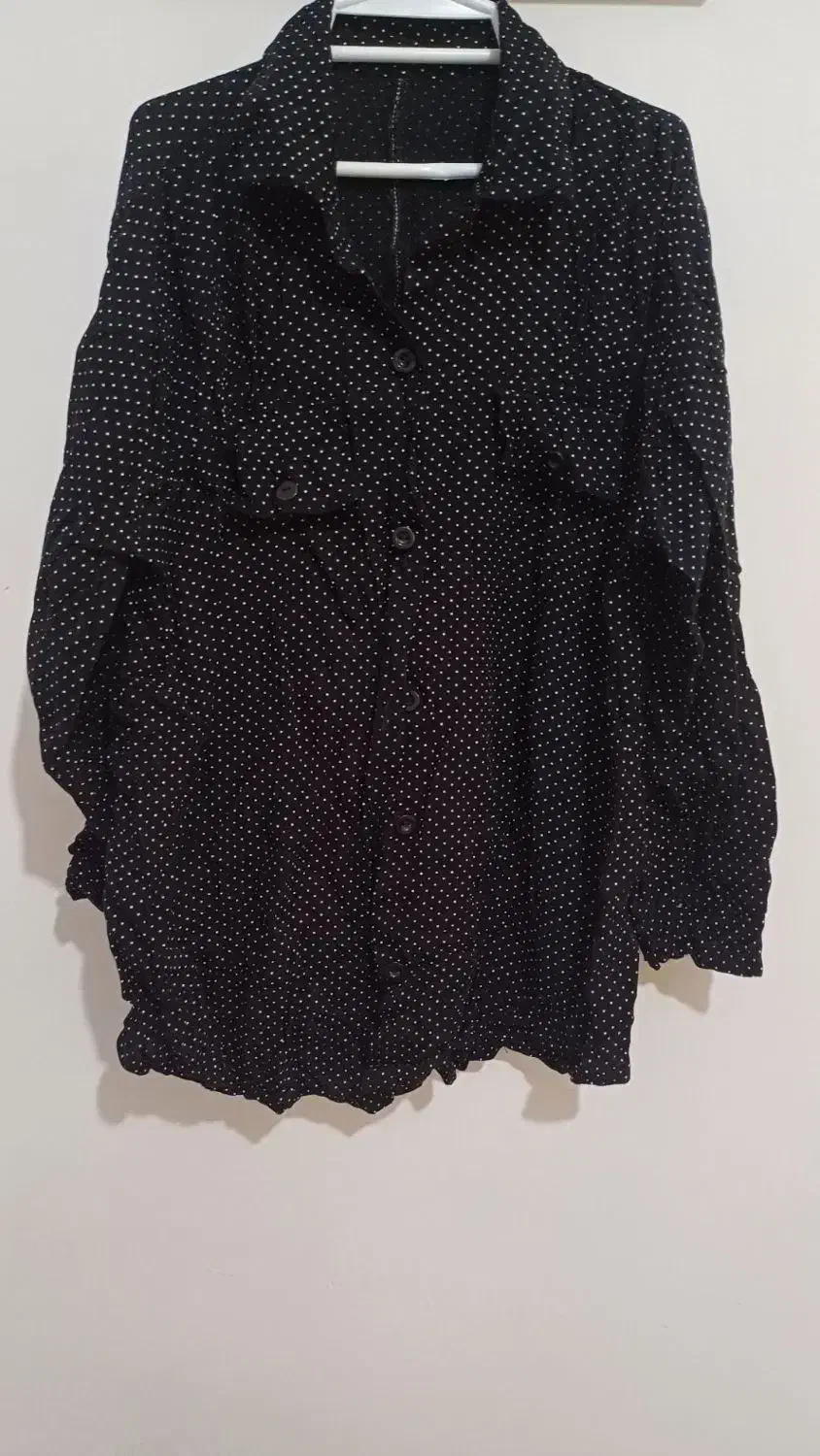 لباس دخترانه|لباس|میانه, |دیوار