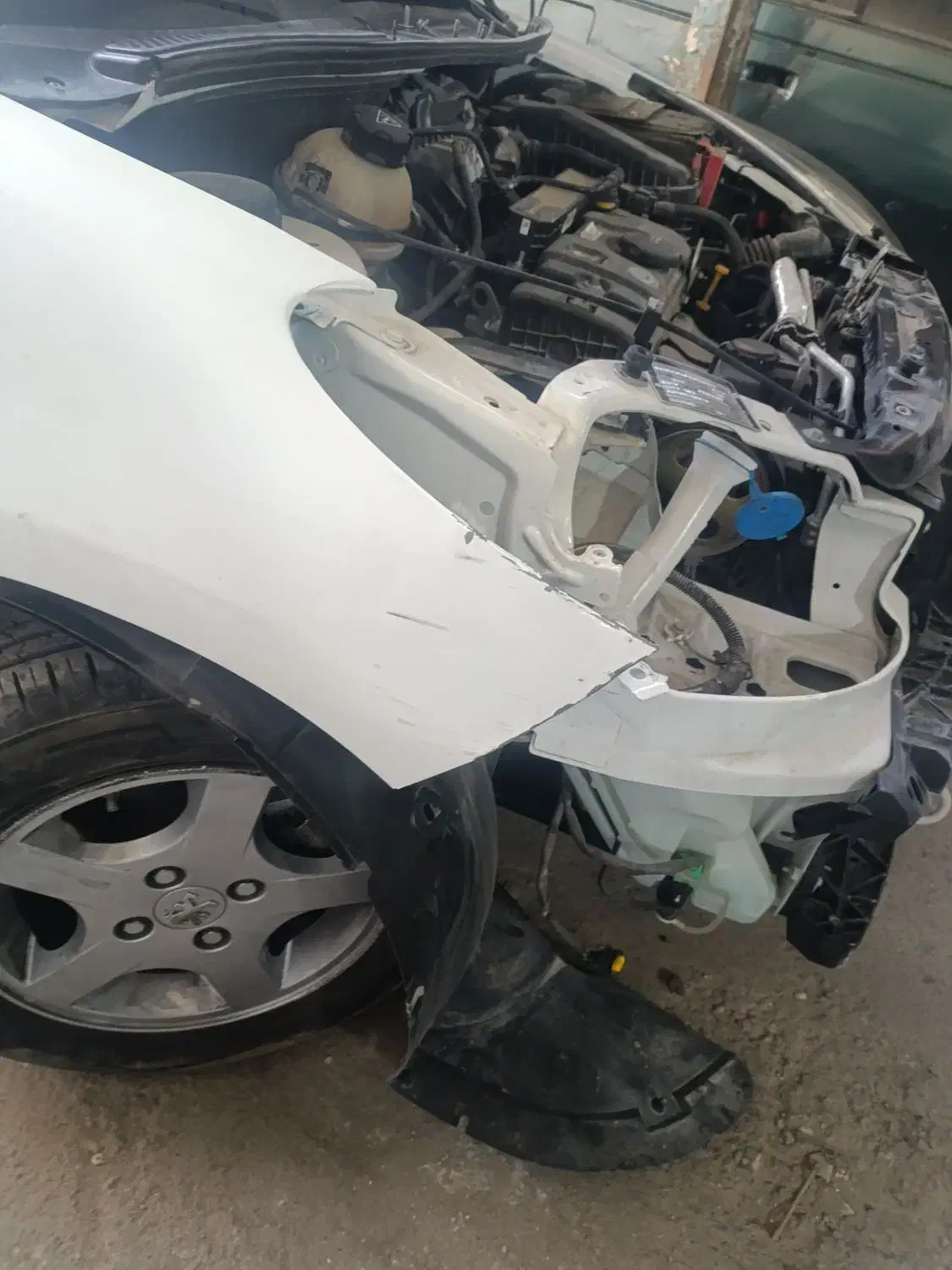 صافکاری|خدمات موتور و ماشین|بندرعباس, |دیوار