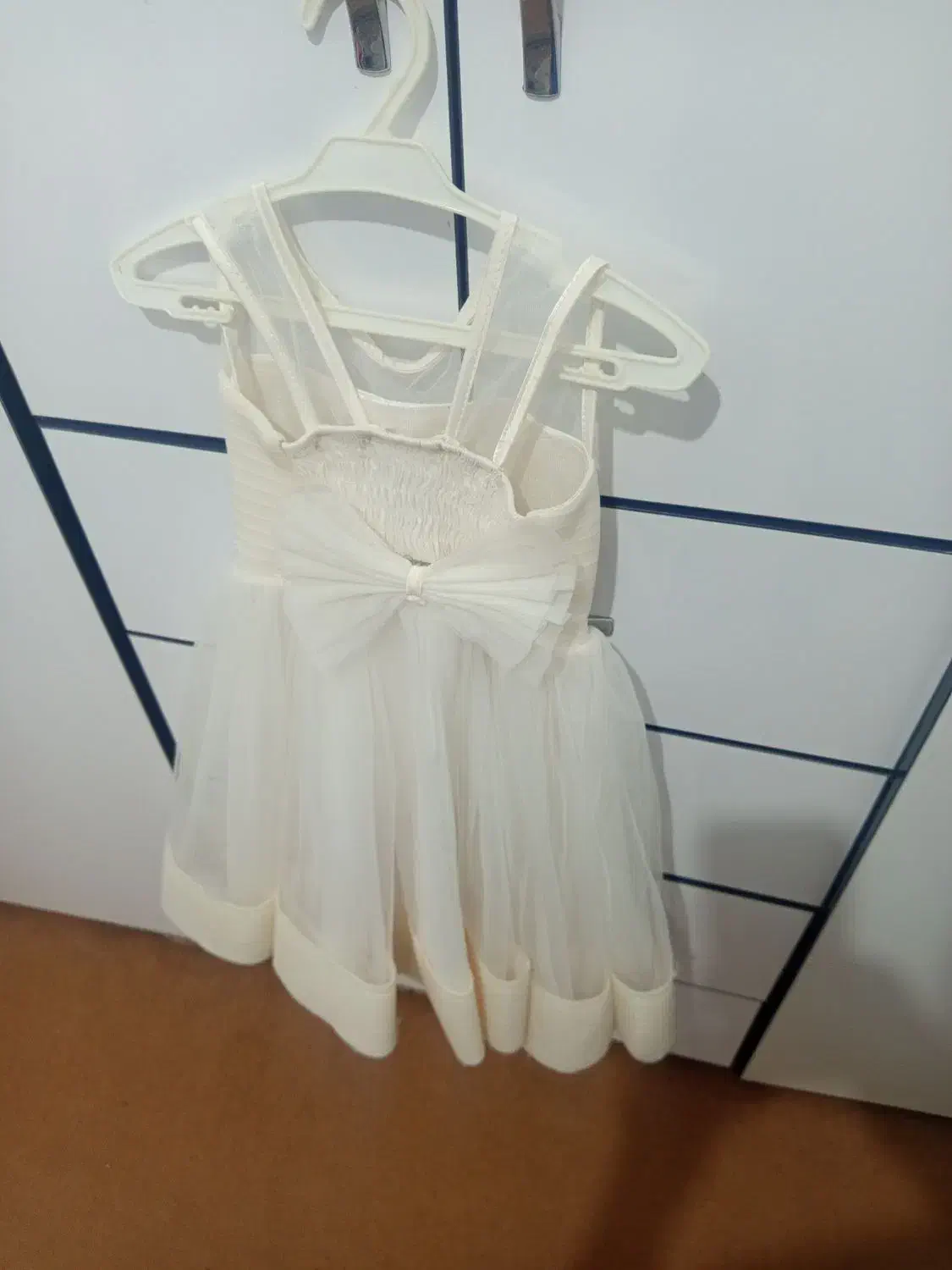 لباس مجلسی بچه گونه|کفش و لباس بچه|چهارباغ, |دیوار