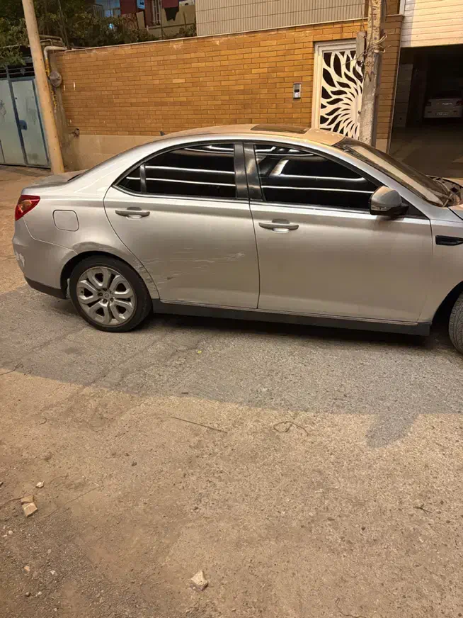 MG550 مدل۲۰۱۲خونگی|خودرو سواری و وانت|تهران, پاسداران|دیوار