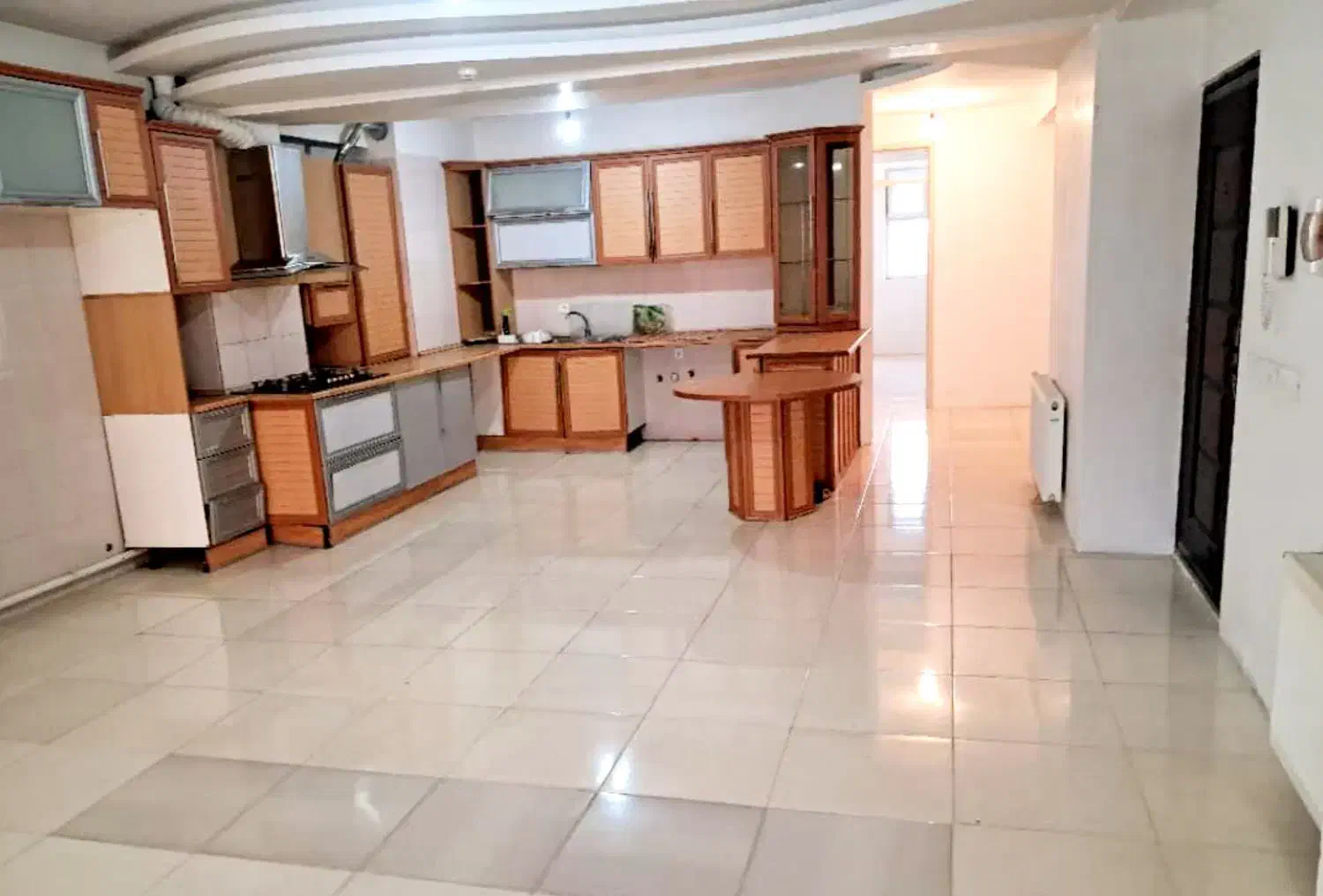 ۲۰۰ متر ۴ خواب شاه گلی ، فلکه فردوس|اجارهٔ آپارتمان|تبریز, |دیوار