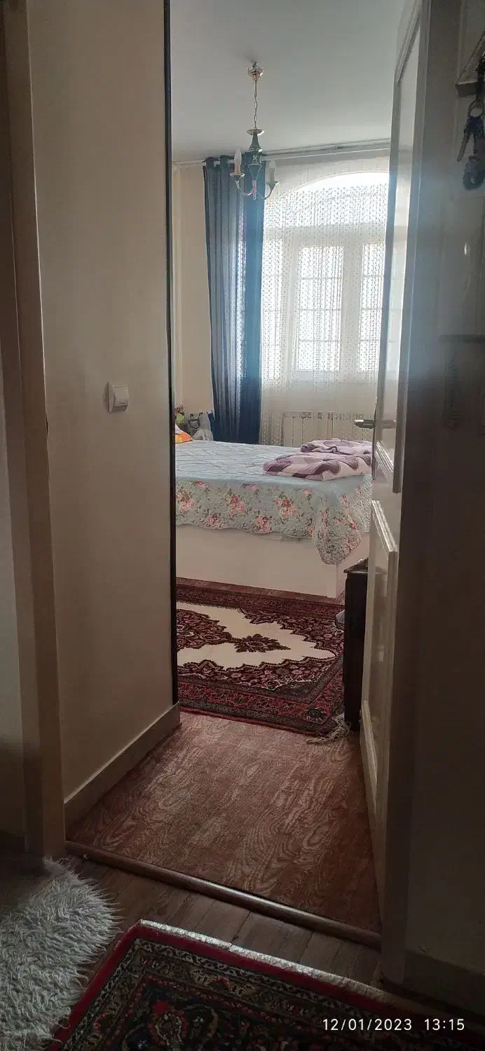 واحد ۸۲ متری دو خواب نزدیک دانشگاه تهران