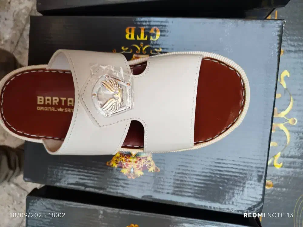 دمپایی المتراش عربی|کیف، کفش، کمربند|یزد, |دیوار