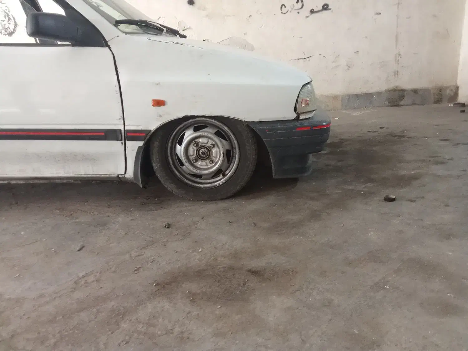 پنوماتیک|قطعات یدکی و لوازم جانبی|فیروزکوه, |دیوار